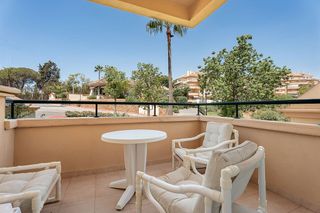 Piso en venta en Elviria en Marbella