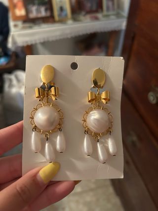 Pendientes flamenca dorados y blancos