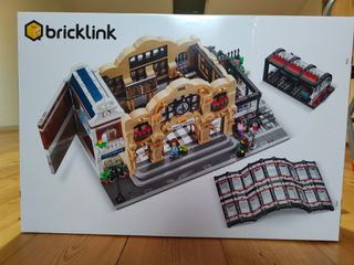 Lego Bricklink 910034 Brick Cross Train Station