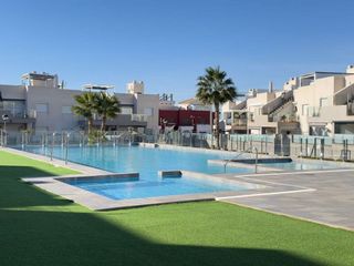 Chalet en venta en Nueva Torrevieja - Aguas Nuevas en Torrevieja