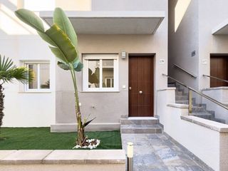 Chalet en venta en Nueva Torrevieja - Aguas Nuevas en Torrevieja