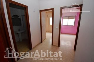 Piso en venta en Zona Piscinas en Burriana