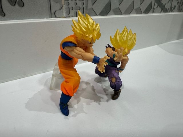 Gashapon Goku y Gohan Kamehameha