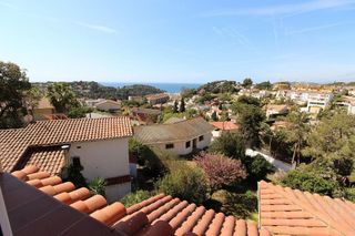 Chalet en venta en Roca Grossa - Serra Brava en Lloret de Mar