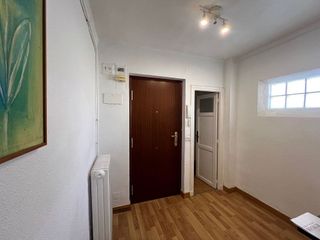 Piso en venta en Plaza España - Villa Pilar - Reyes Católicos - Vadillos en Burgos