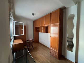 Piso en venta en Plaza España - Villa Pilar - Reyes Católicos - Vadillos en Burgos