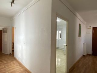 Piso en venta en Plaza España - Villa Pilar - Reyes Católicos - Vadillos en Burgos