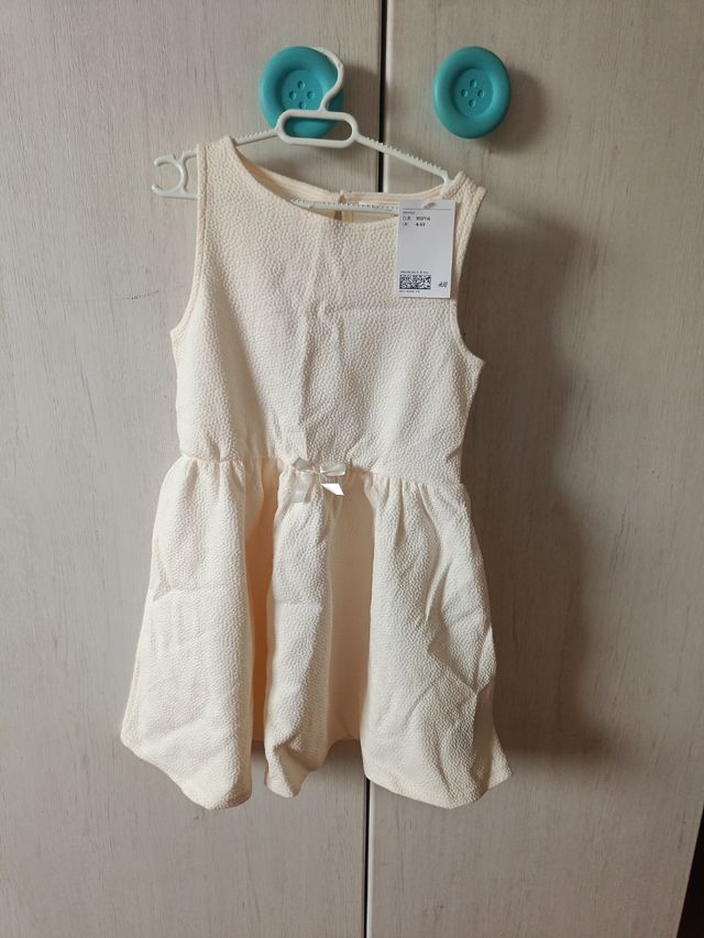 Vestido de niña H&M crema 4-6 años