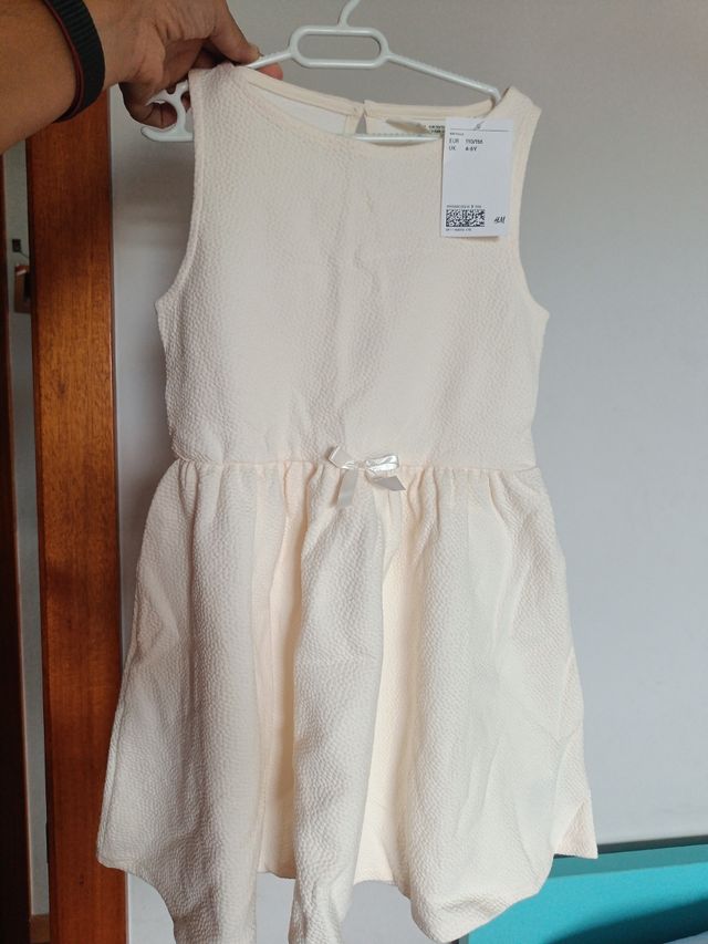 Vestido de niña H&M crema 4-6 años
