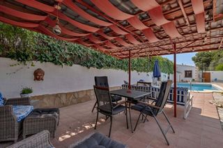 Chalet en venta en Teulada Pueblo en Teulada