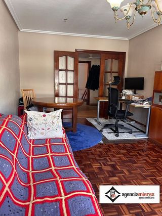 Piso en venta en Laviada en Gijón