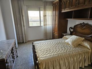 Piso en venta en Flores de Sil - La Placa en Ponferrada