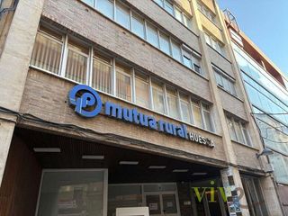 Oficina en alquiler en San Lorenzo en Huesca