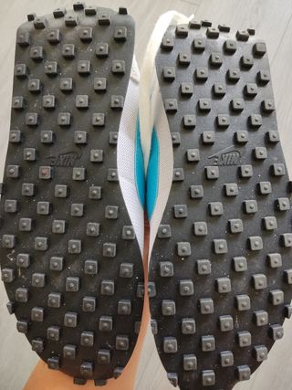 Zapatillas Nike blancas nuevas a estrenar