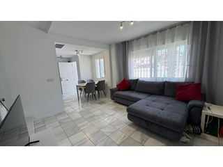 Casa adosada en venta en Nueva Torrevieja - Aguas Nuevas en Torrevieja