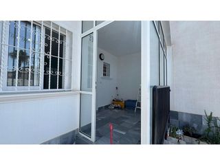 Casa adosada en venta en Nueva Torrevieja - Aguas Nuevas en Torrevieja