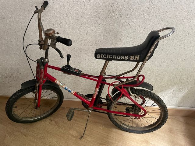 Bicicleta BH Bicicross antigua con cambio de segunda mano por 225