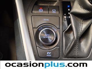 Toyota Rav4 220H Business 4WD 163 kW (222 CV)