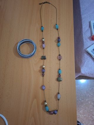 Collar y pulseras