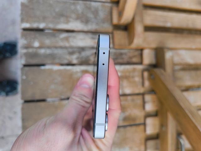 Samsung Galaxy Z Flip 6