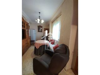 Casa en venta en Lucena