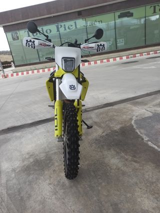 Husqvarna 701 Enduro 2024 - 6200 km
