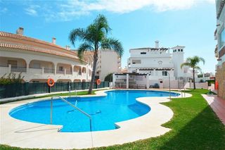 Piso en venta en Torrequebrada en Benalmádena