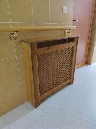 Protección para radiadores de calefacción. 