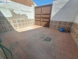 Casa adosada en venta en Torrijos