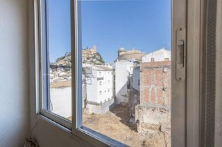 Piso en venta en Montefrío