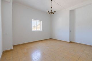 Piso en venta en Montefrío