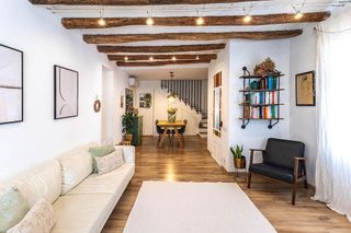 Chalet en venta en Molins de Rei