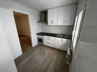Piso en venta en Estación-Manantiales en Guadalajara