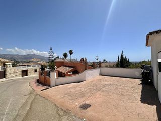 Casa en venta en El Faro de Calaburra - Chaparral en Mijas