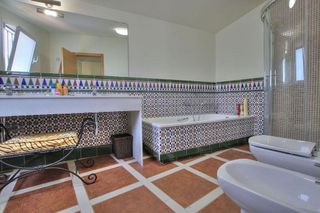 Cortijo en venta en Calahonda en Mijas