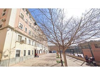 Piso en venta en Crta. De la Sierra en Granada