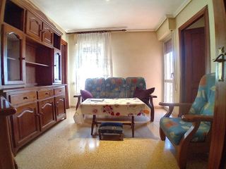 Piso en venta en Campo de la Juventud en Palencia