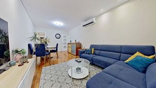 Piso en venta en Centre - Eixample – Can Llobet – Can Serra en Barbera del Vallès