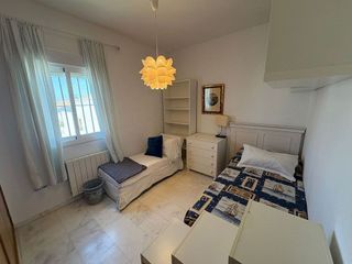 Casa pareada en venta en Sanlúcar la Mayor