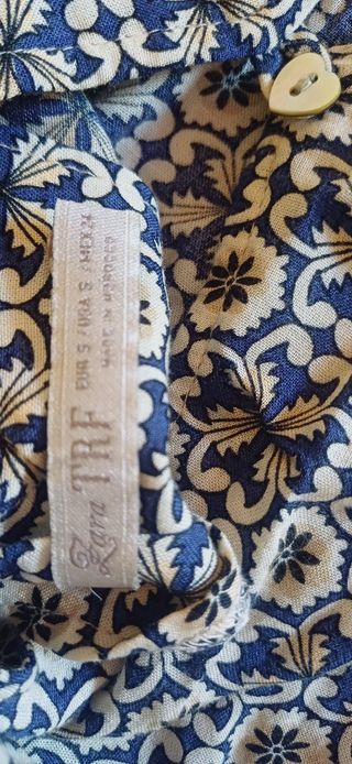 Mono Zara estampado beige y azul