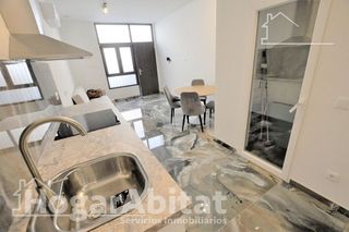 Piso en venta en Benicalap en Valencia