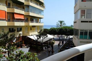 Piso en venta en Playa Bajadilla - Puertos en Marbella