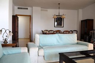Piso en venta en Playa Bajadilla - Puertos en Marbella