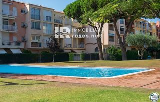 Piso en venta en Empuriabrava en Castelló d´Empúries