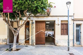 Casa pareada en venta en El Centre en Esplugues de Llobregat