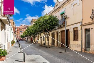 Casa pareada en venta en El Centre en Esplugues de Llobregat