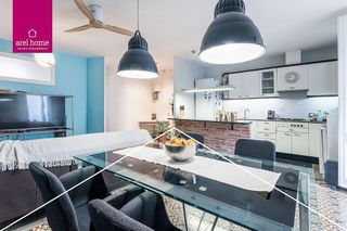 Casa pareada en venta en El Centre en Esplugues de Llobregat