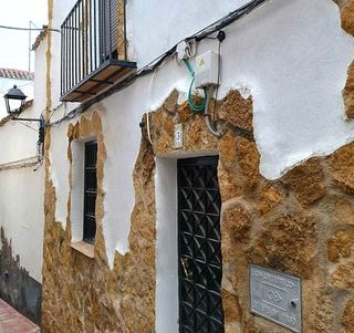 Chalet en venta en Ctra. Circunvalación - La Magdalena en Jaén