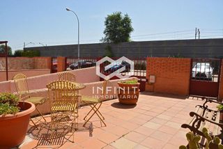 Casa adosada en venta en El Pilar - Bripac en Alcalá de Henares