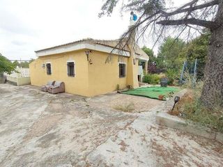 Chalet en venta en Alborache